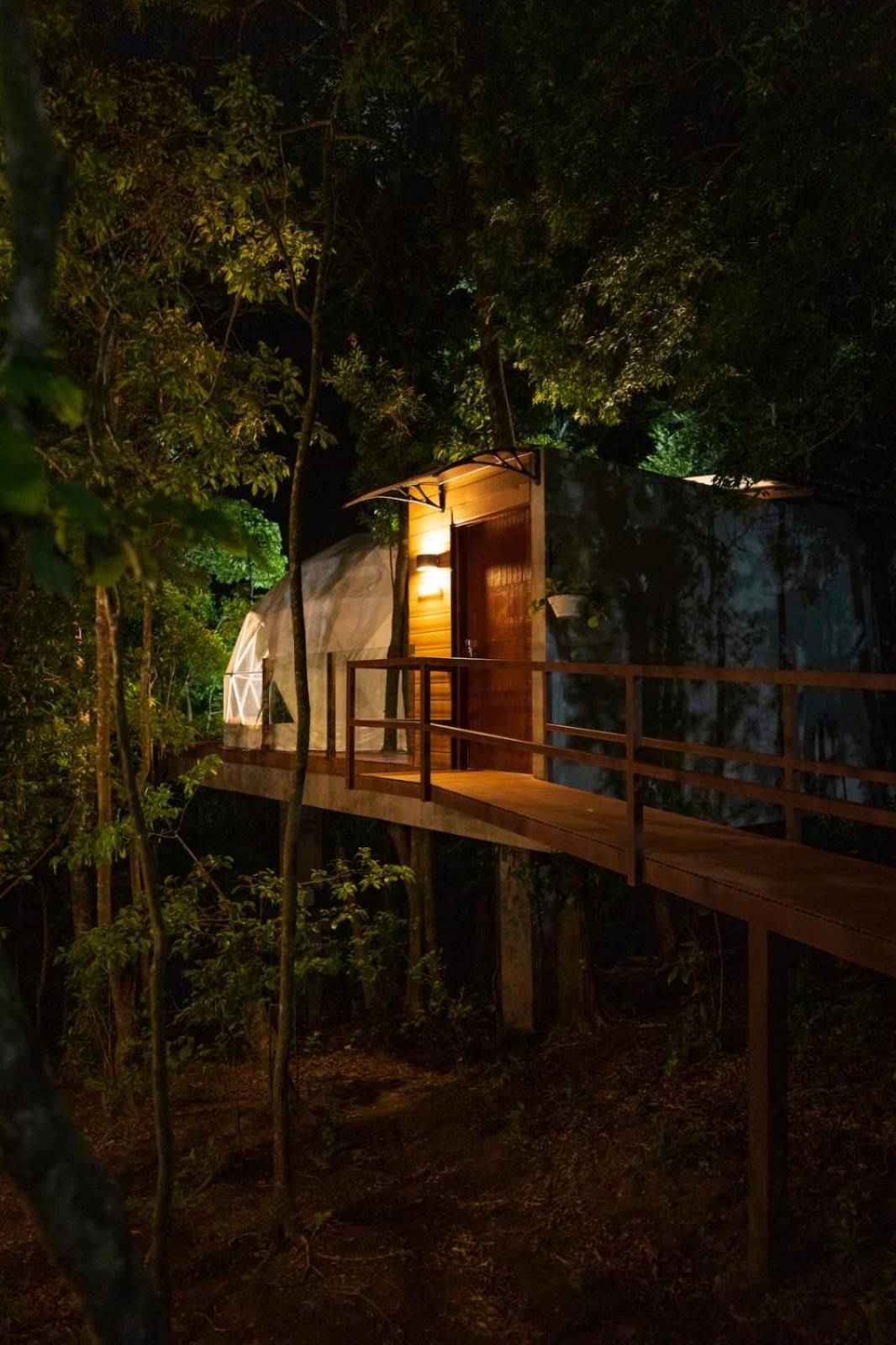 Honeymoon Tent Hot Tub